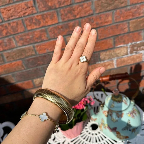 Anthropologie Gold Stainless Steel Waterproof Tarnish Snake Chain Bracelet - Picture 15 of 15